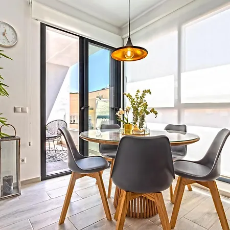 Appartement Genteel Maria Zambrano
